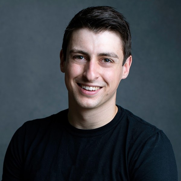Simon Clark headshot